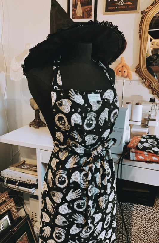 Aprons Spooky